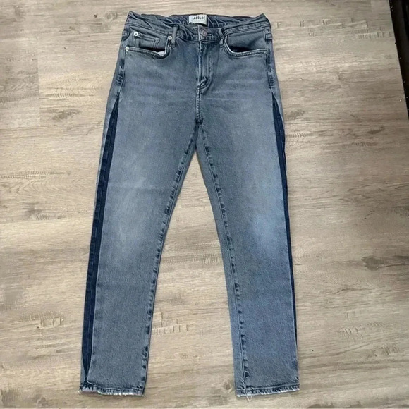AGOLDE Swerve Toni
Mid Rise Light Blue
Wash Side Stripe
Jeans Premium Sz 28 - Picture 1 of 6